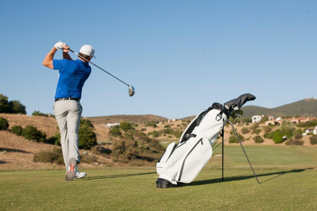 the top 10 must have golf accessories for any golfer