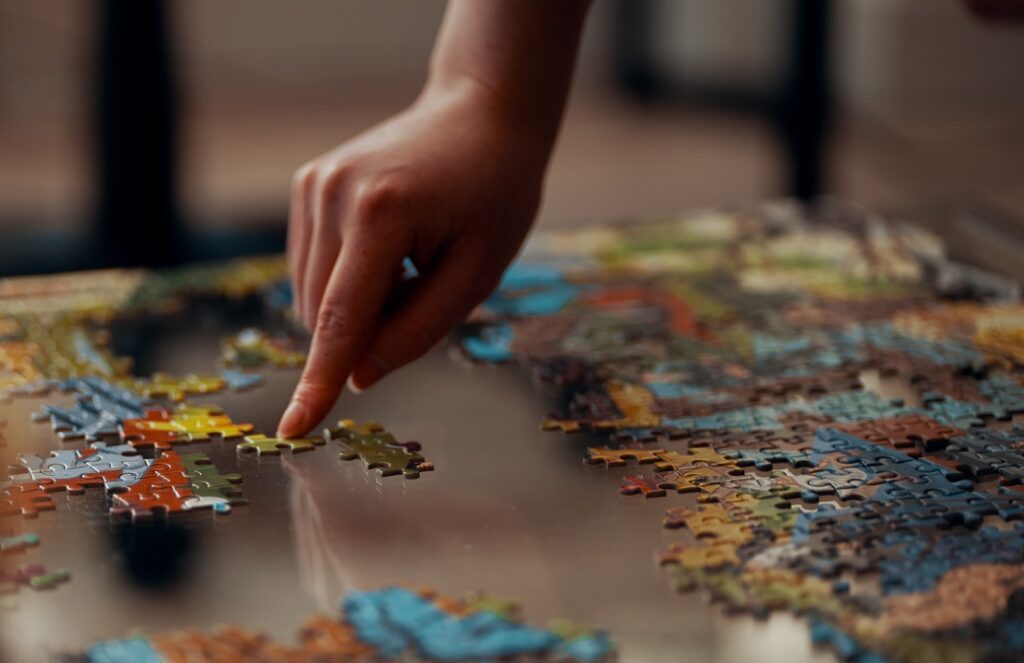 jigsaw puzzle therapy the benefits of piecing together puzzles