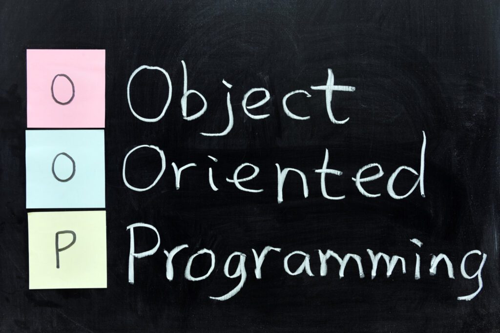 the importance of object oriented programming in modern game development