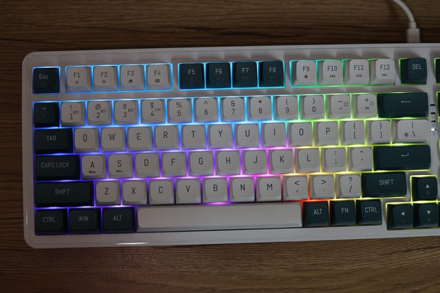 Experience the DarkFlash DF98 Mechanical Keyboard - Student Price, High Quality