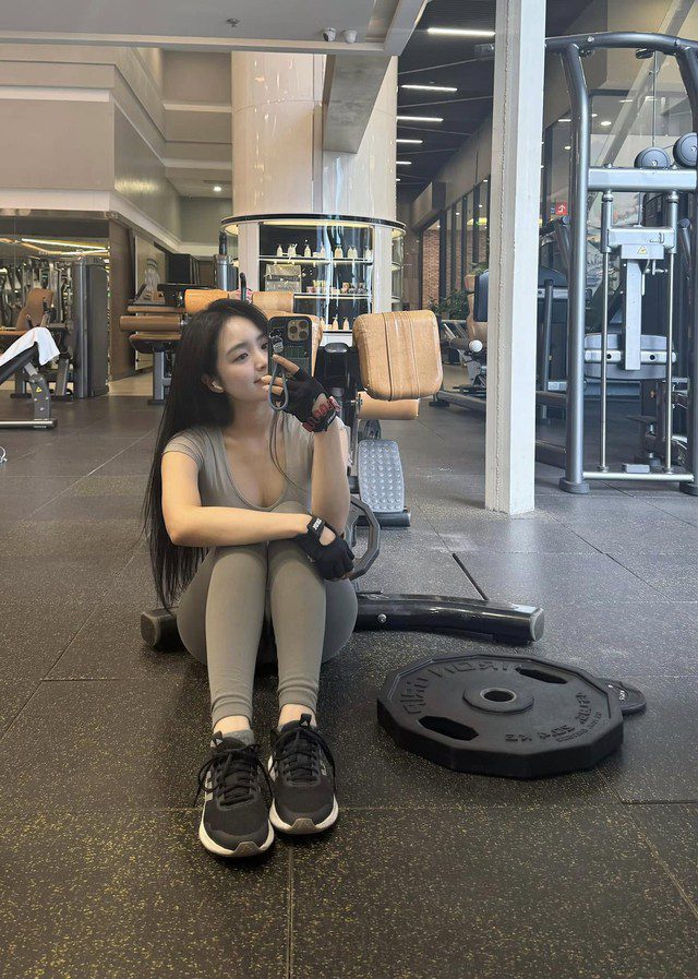 Cô gái bùng nổ tương tác chỉ nhờ đúng một bức ảnh trong phòng gym- ảnh 5.