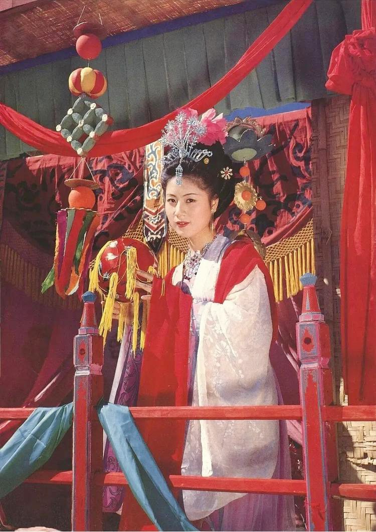 The most important actor in the 1986 Journey to the West film: Appearing for only 3 minutes but receiving the highest salary in the film crew.